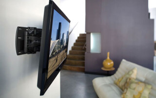 How to choose a TV for home - review of the main parameters and rating of the best models