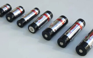 Care sunt principalele tipuri de baterii reîncărcabile care există?