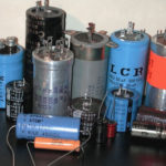 Kas yra kondensatorius, kur jį naudoti ir kam jis skirtas