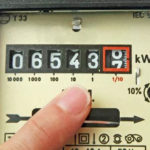 Kaip apskaičiuoti elektros energijos kainą pagal skaitiklį ir normą