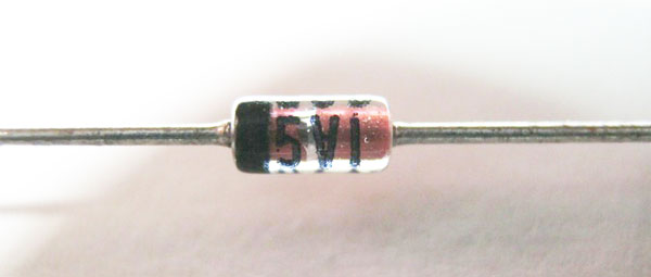 Marcarea tensiunii AVR pe diodele Zener 